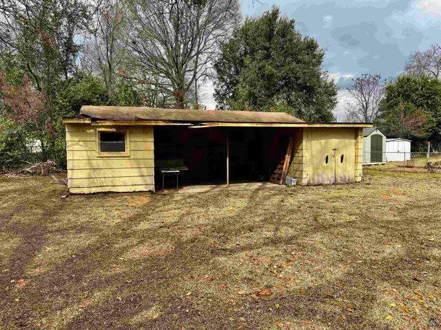 306 Woodlawn Avenue, Warner Robins, GA 31093