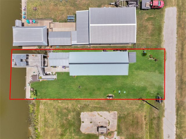 1129 Prides Lane, Bolivar Peninsula, TX 77650