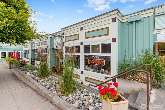 106 S 1st Street #SuiteF, La Conner, WA 98257