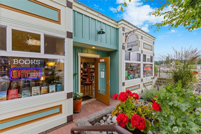 106 S 1st Street #SuiteF, La Conner, WA 98257