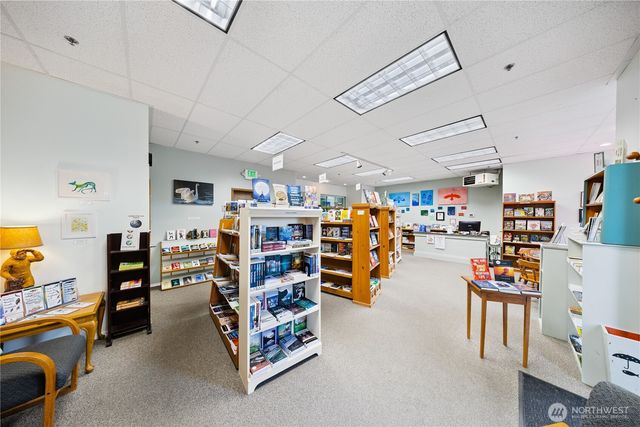 106 S 1st Street #SuiteF, La Conner, WA 98257