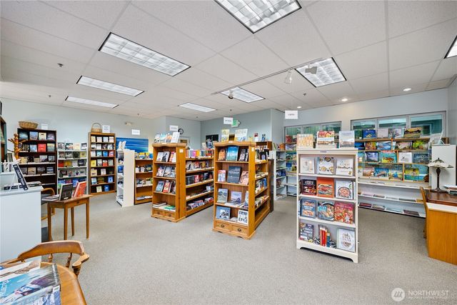 106 S 1st Street #SuiteF, La Conner, WA 98257
