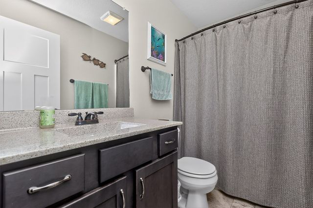 716 37th Street SW, Bondurant, IA 50035