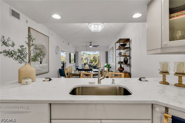 6750 Beach Resort DR 1907, Naples, FL 34114