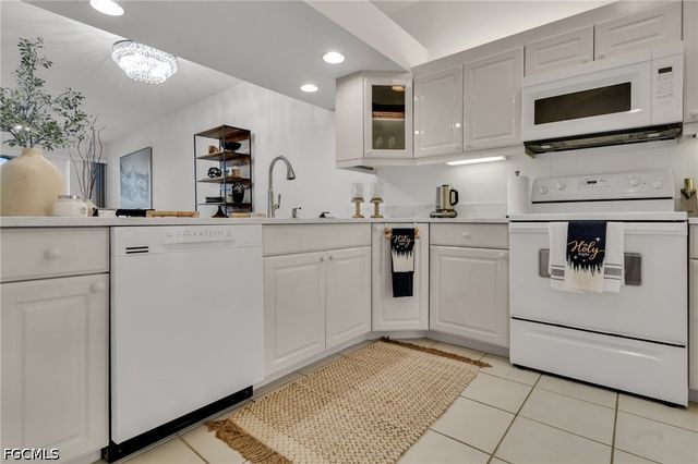 6750 Beach Resort DR 1907, Naples, FL 34114