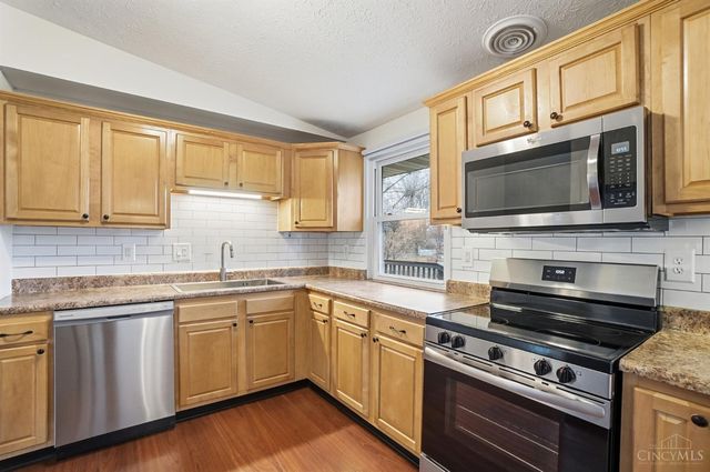 5770 Elmcris Drive, Miami Twp, OH 45150