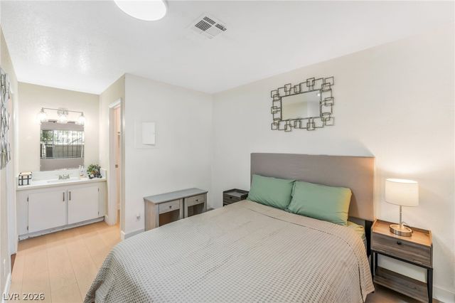 3602 Gaylord Drive 155, Las Vegas, NV 89103
