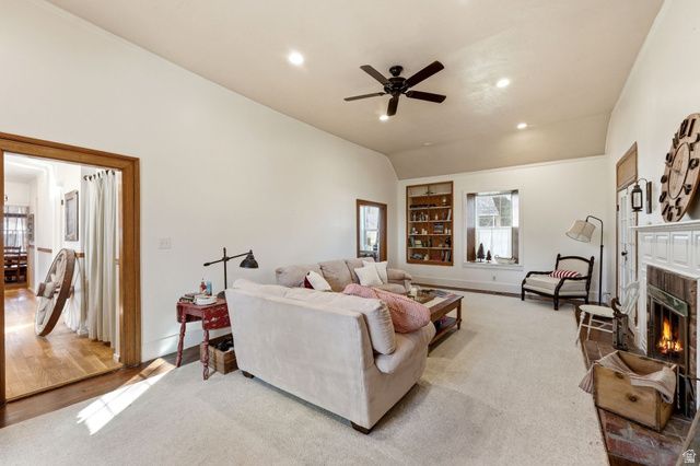 16 S 200 E, Centerville, UT 84014