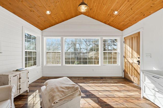 16 S 200 E, Centerville, UT 84014