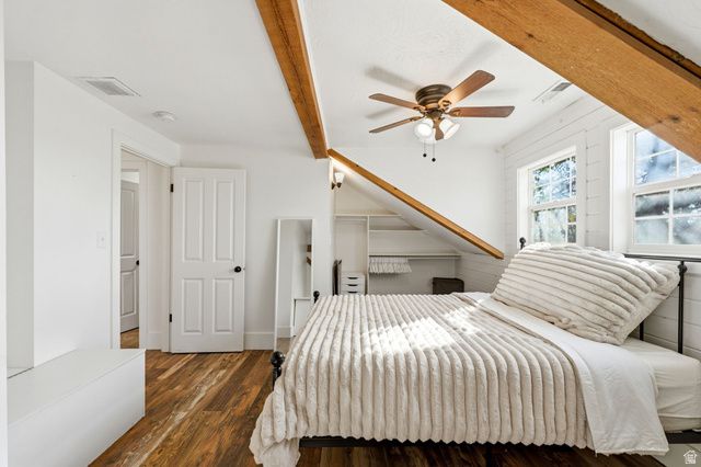 16 S 200 E, Centerville, UT 84014