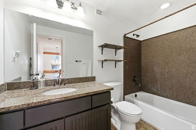 16 S 200 E, Centerville, UT 84014