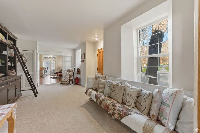 16 S 200 E, Centerville, UT 84014