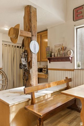 16 S 200 E, Centerville, UT 84014