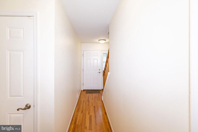 17 HERITAGE CT, Trenton, NJ 08628
