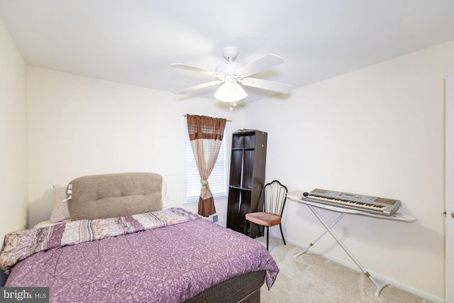 17 HERITAGE CT, Trenton, NJ 08628