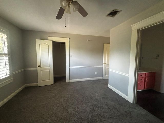 16219 Green Smoke Drive, Houston, TX 77095