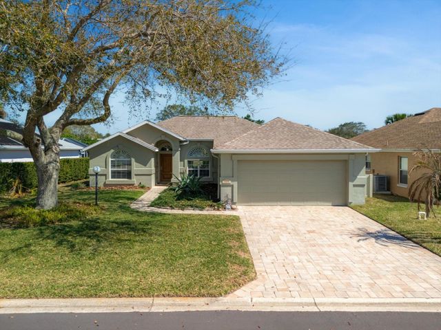 2329 Commodores Club Blvd, St Augustine, FL 32080