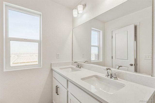 13499 E 111th Avenue, Commerce City, CO 80022