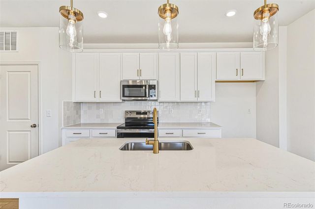 13499 E 111th Avenue, Commerce City, CO 80022