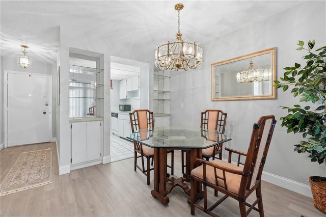 2750 E BAY DRIVE 14E, Largo, FL 33771