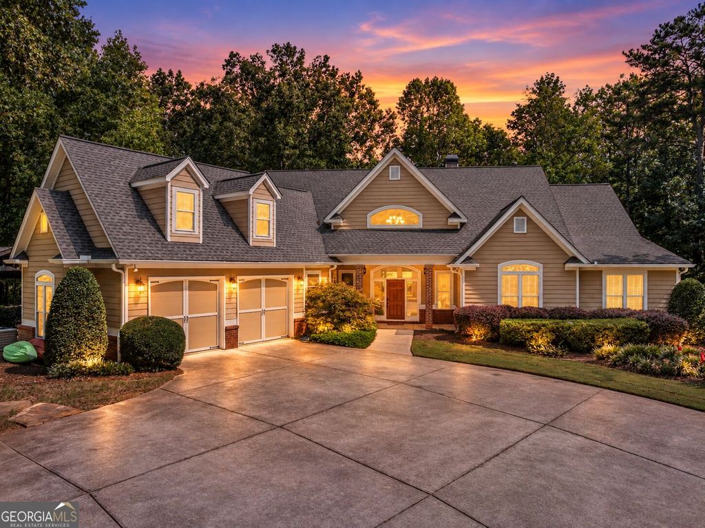 357 Birchwood Drive, Clarkesville, GA 30523 — photo 2