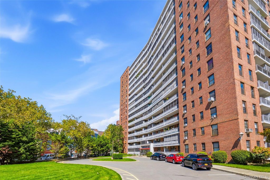 6115 98 Street STH, Rego Park, NY 11374 — photo 3