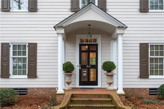 312 Balsam Drive, Lexington, NC 27292