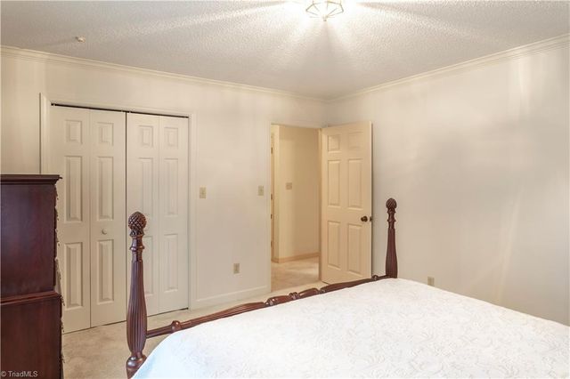 312 Balsam Drive, Lexington, NC 27292