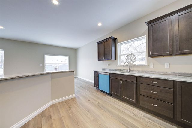 1125 Brandt Street, Garden City, MI 48135