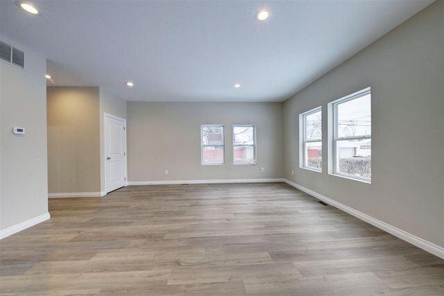 1125 Brandt Street, Garden City, MI 48135