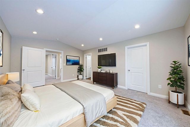 1125 Brandt Street, Garden City, MI 48135