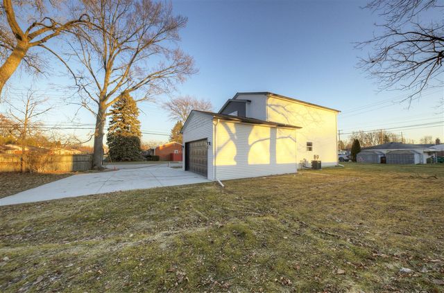 1125 Brandt Street, Garden City, MI 48135