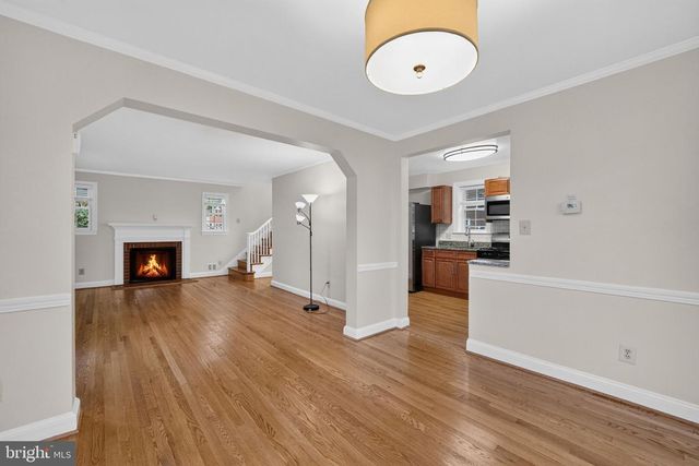 406 GILMOURE DR, Silver Spring, MD 20901
