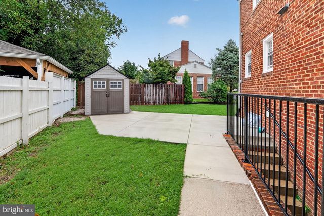 406 GILMOURE DR, Silver Spring, MD 20901