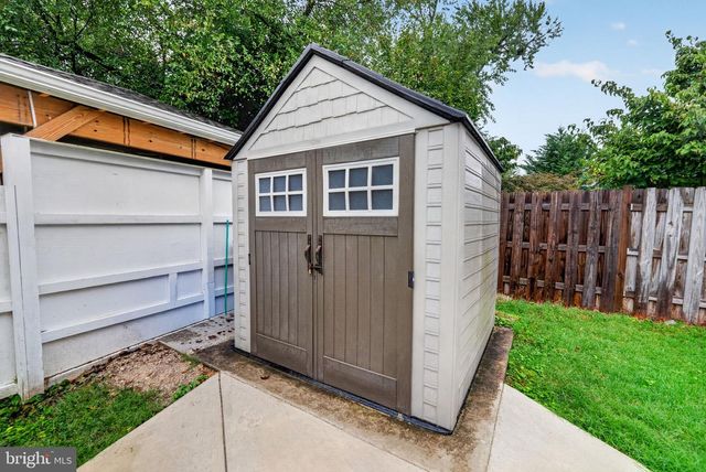 406 GILMOURE DR, Silver Spring, MD 20901