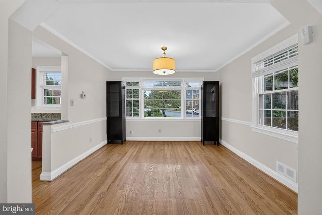 406 GILMOURE DR, Silver Spring, MD 20901