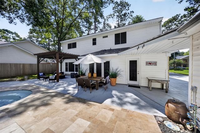 6522 Pebble Beach Drive, Houston, TX 77069