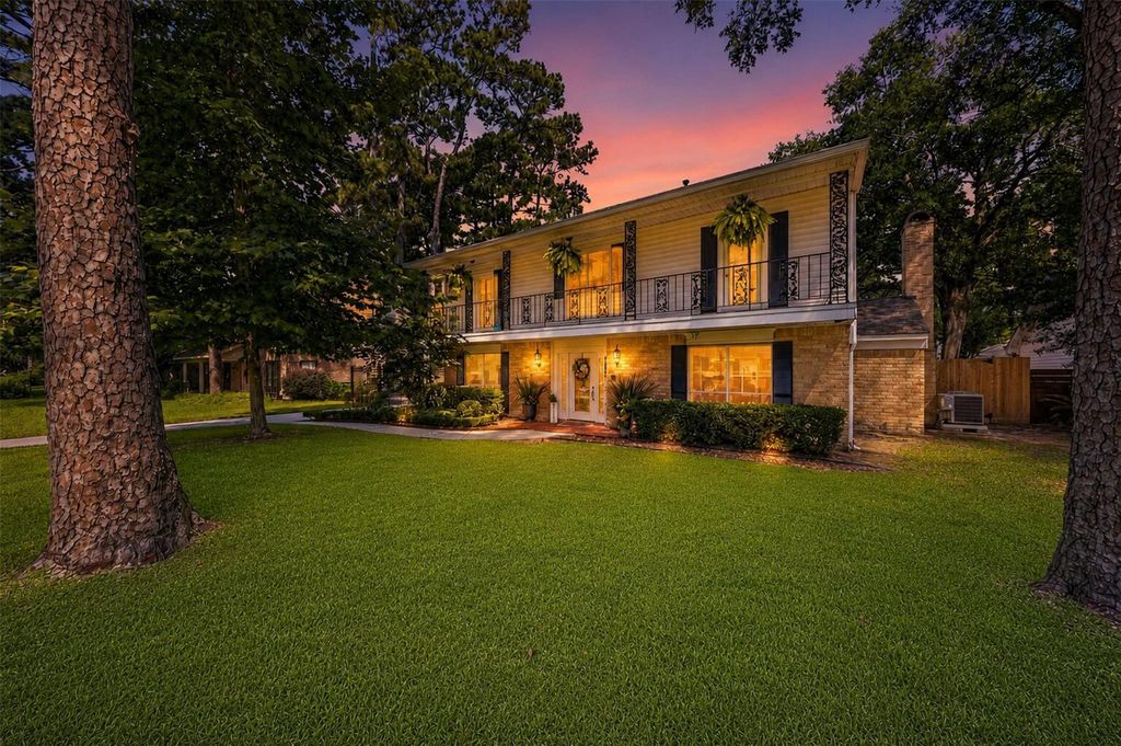 6522 Pebble Beach Drive, Houston, TX 77069