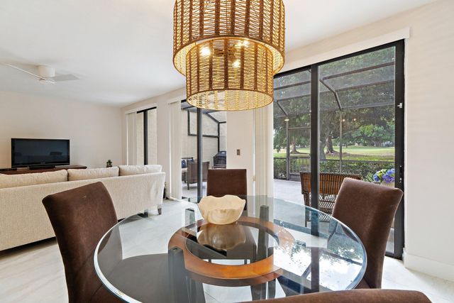 729 Windermere Way, Palm Beach Gardens, FL 33418