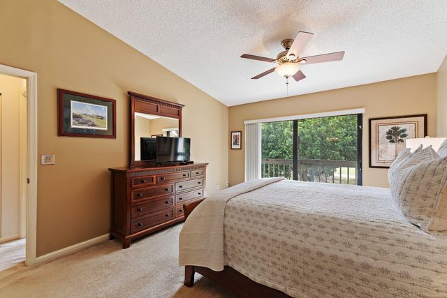 729 Windermere Way, Palm Beach Gardens, FL 33418