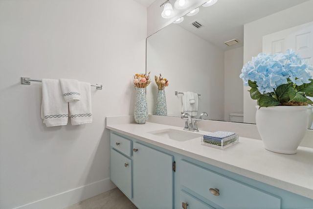 729 Windermere Way, Palm Beach Gardens, FL 33418