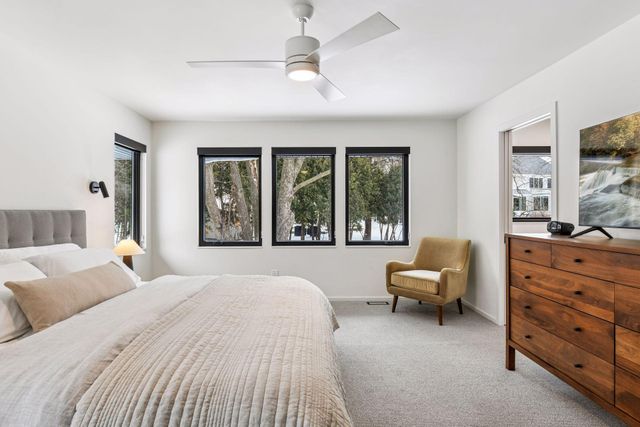 5423 Highwood Drive W, Edina, MN 55436