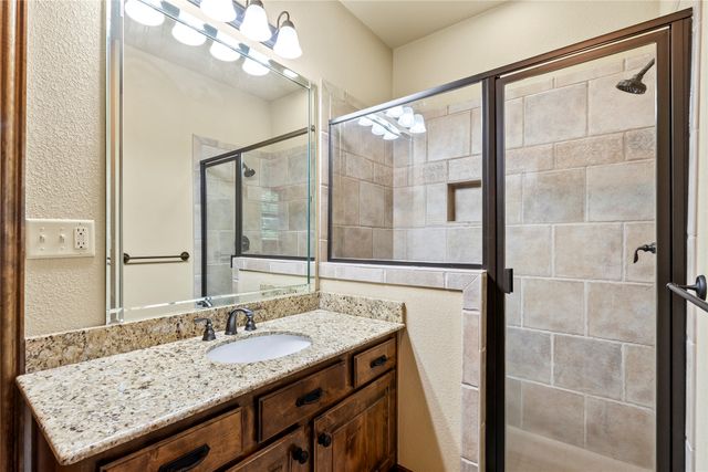 831 Legendary Lane, Gun Barrel City, TX 75156