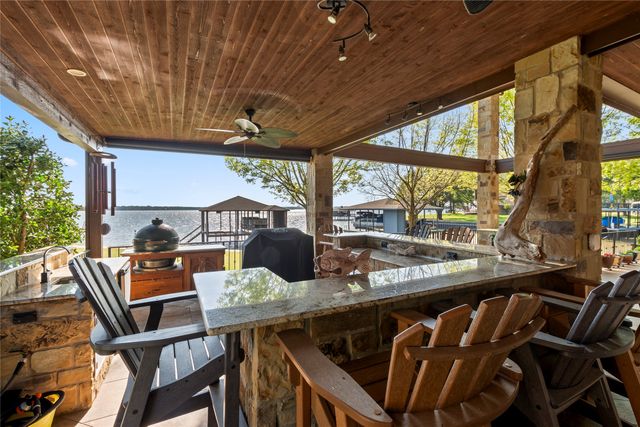 831 Legendary Lane, Gun Barrel City, TX 75156