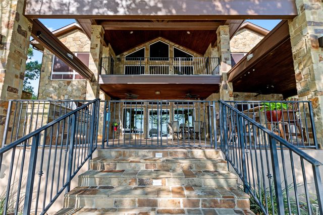 831 Legendary Lane, Gun Barrel City, TX 75156