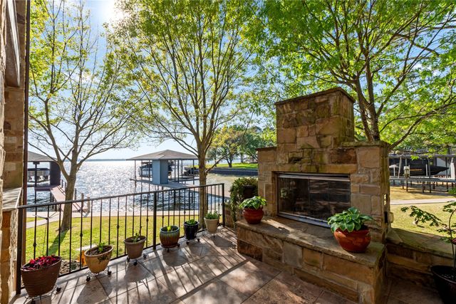 831 Legendary Lane, Gun Barrel City, TX 75156