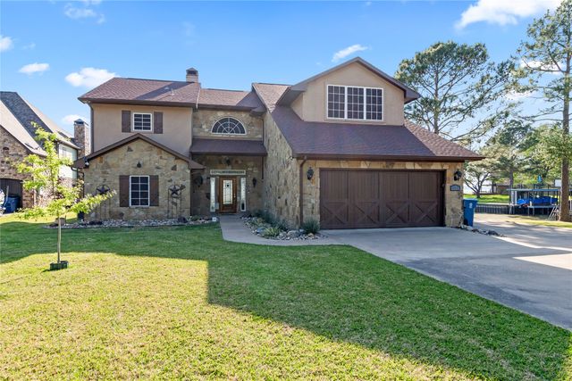 831 Legendary Lane, Gun Barrel City, TX 75156