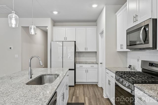 186 Guardian Gate Drive, Mooresville, NC 28115