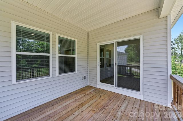 186 Guardian Gate Drive, Mooresville, NC 28115