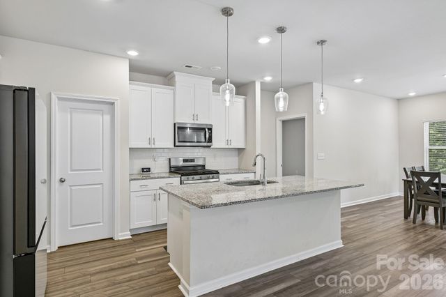 186 Guardian Gate Drive, Mooresville, NC 28115